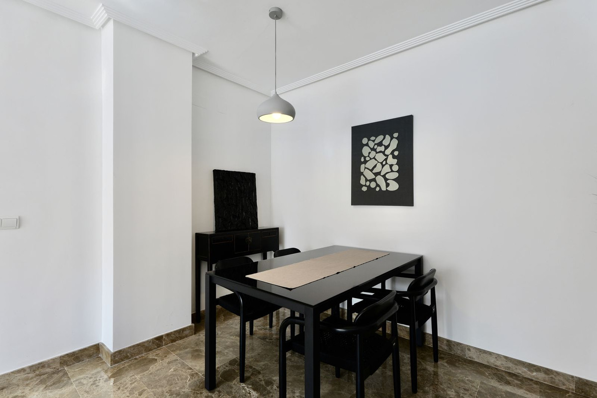 2 Bed Apartment for sale in Selwo Costa Del Sol, Málaga, Spain