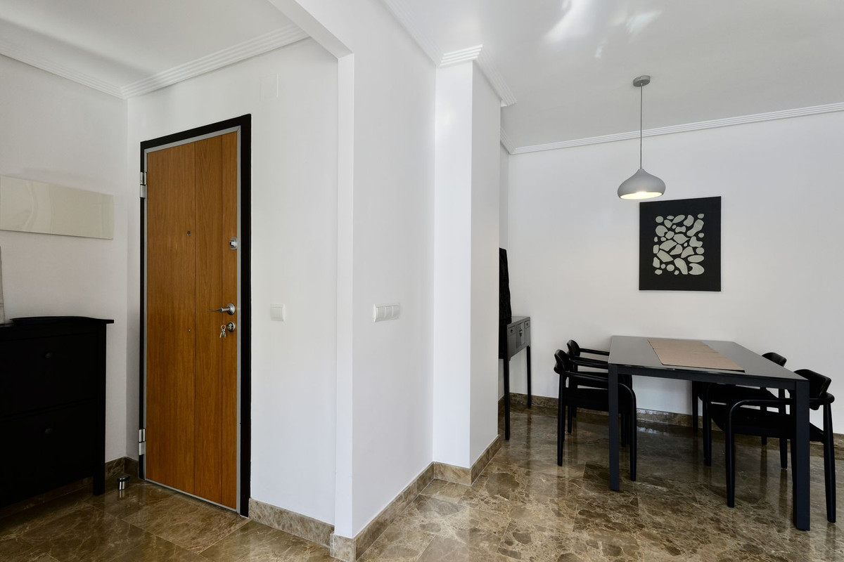 2 Bed Apartment for sale in Selwo Costa Del Sol, Málaga, Spain