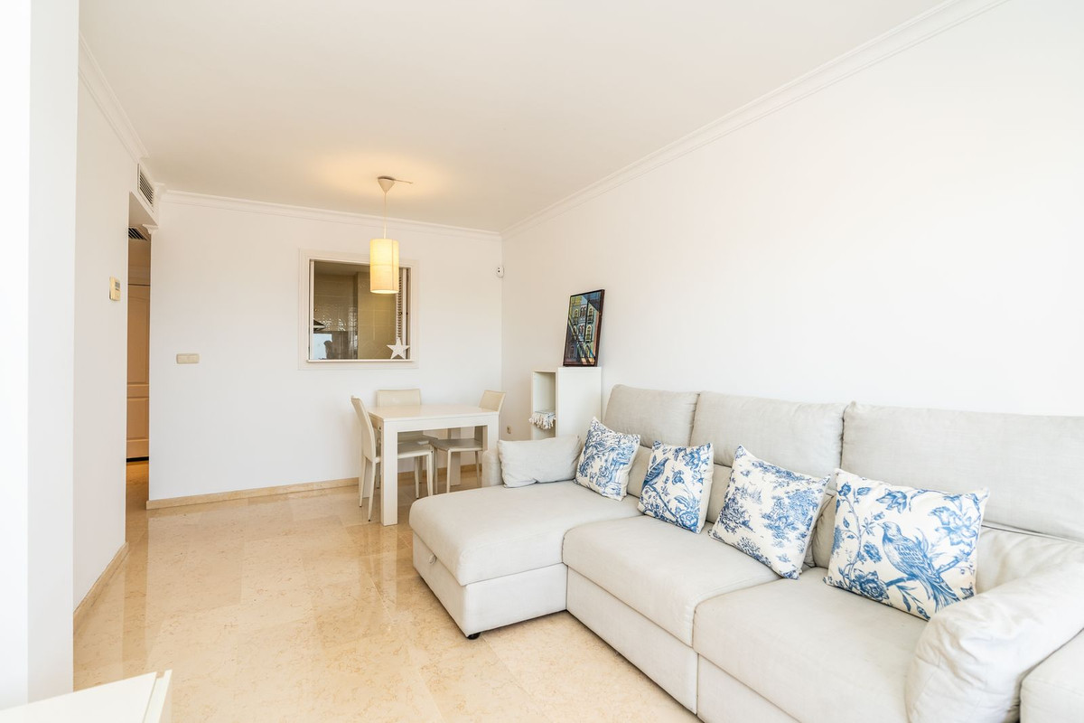 1 Bed Apartment for sale in Elviria Costa Del Sol, Málaga, Spain
