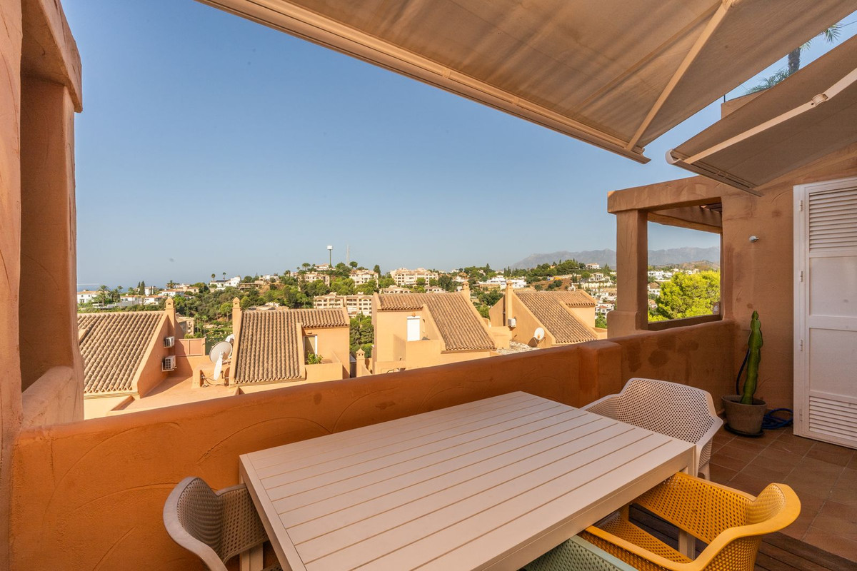 1 Bed Apartment for sale in Elviria Costa Del Sol, Málaga, Spain