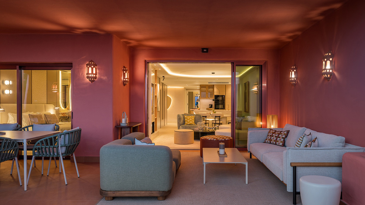 3 Bed Apartment for sale in Estepona Costa Del Sol, Málaga, Spain