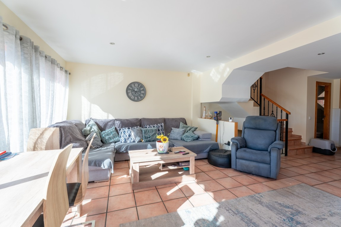 Se vende Adosada de 6 dormitorios en Costa Blanca, Alicante, España