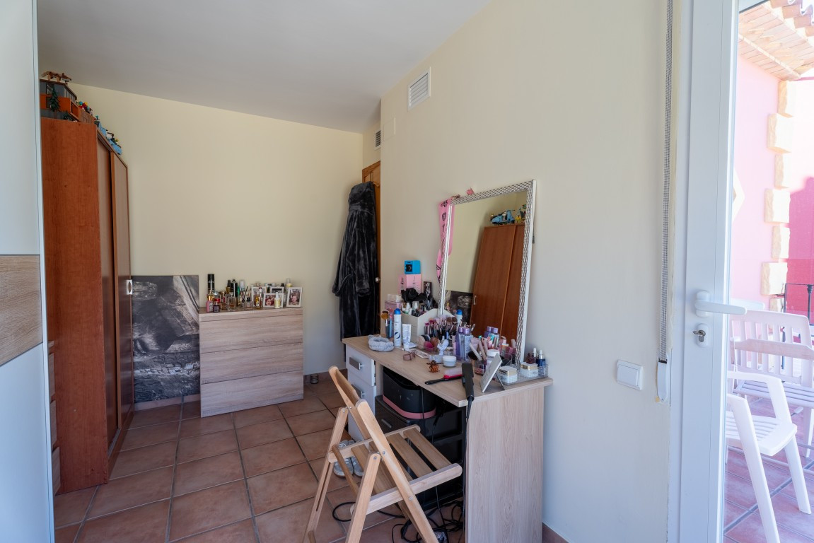 Se vende Adosada de 6 dormitorios en Costa Blanca, Alicante, España