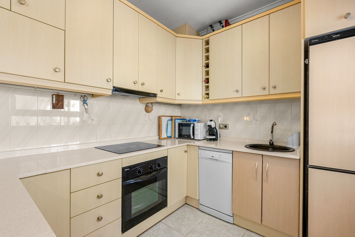 5 Bed Townhouse for sale in Ciudad Quesada Costa Blanca, Alicante, Spain