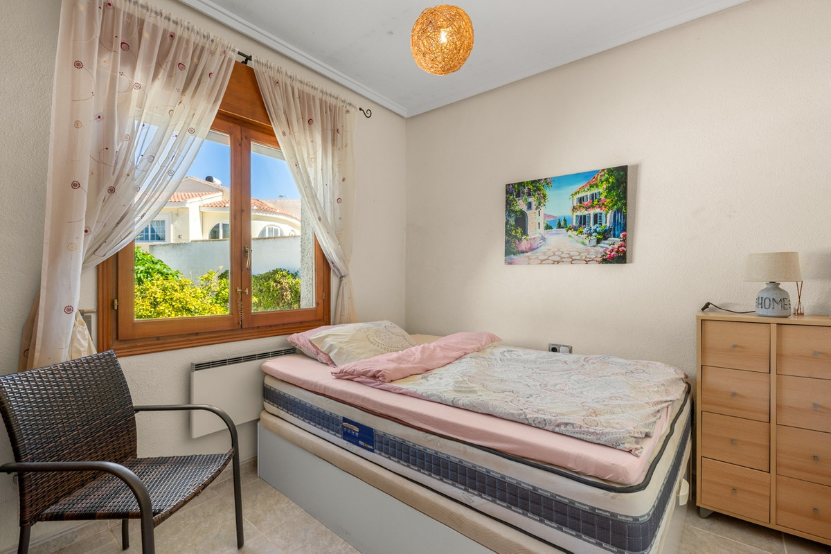 5 Bed Townhouse for sale in Ciudad Quesada Costa Blanca, Alicante, Spain
