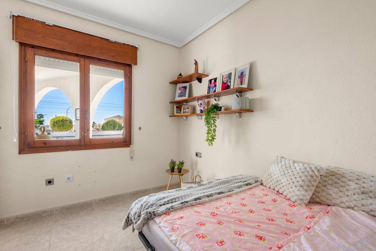 5 Bed Townhouse for sale in Ciudad Quesada Costa Blanca, Alicante, Spain