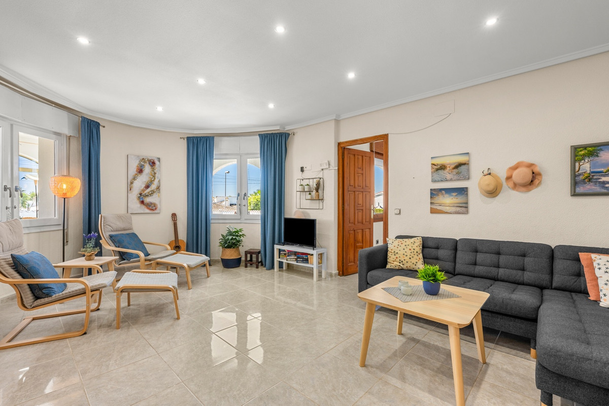 5 Bed Townhouse for sale in Ciudad Quesada Costa Blanca, Alicante, Spain