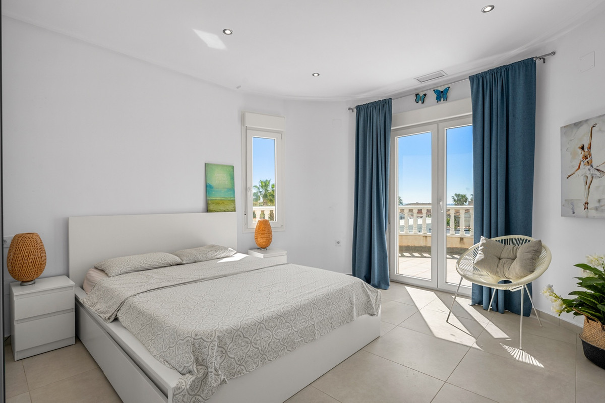 5 Bed Townhouse for sale in Ciudad Quesada Costa Blanca, Alicante, Spain