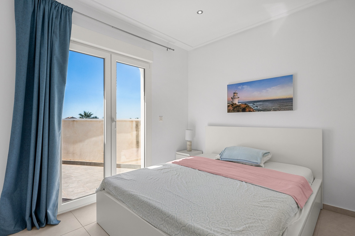 5 Bed Townhouse for sale in Ciudad Quesada Costa Blanca, Alicante, Spain