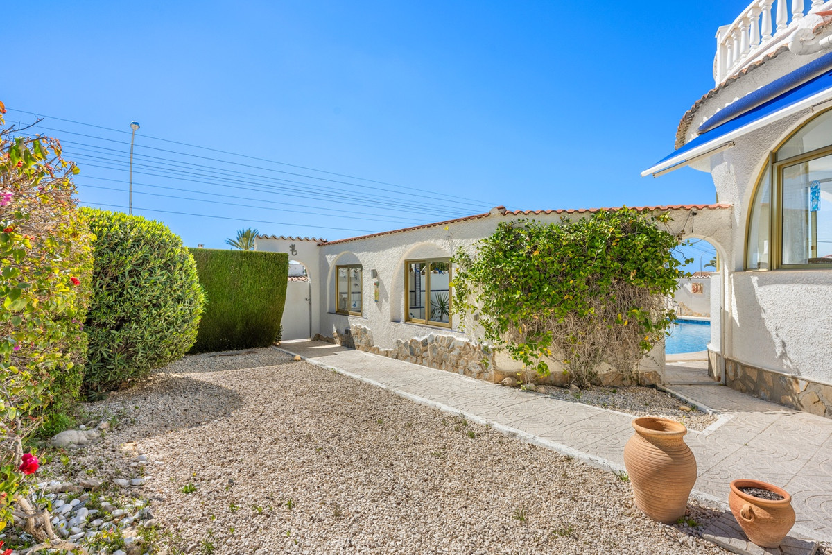 5 Bed Townhouse for sale in Ciudad Quesada Costa Blanca, Alicante, Spain