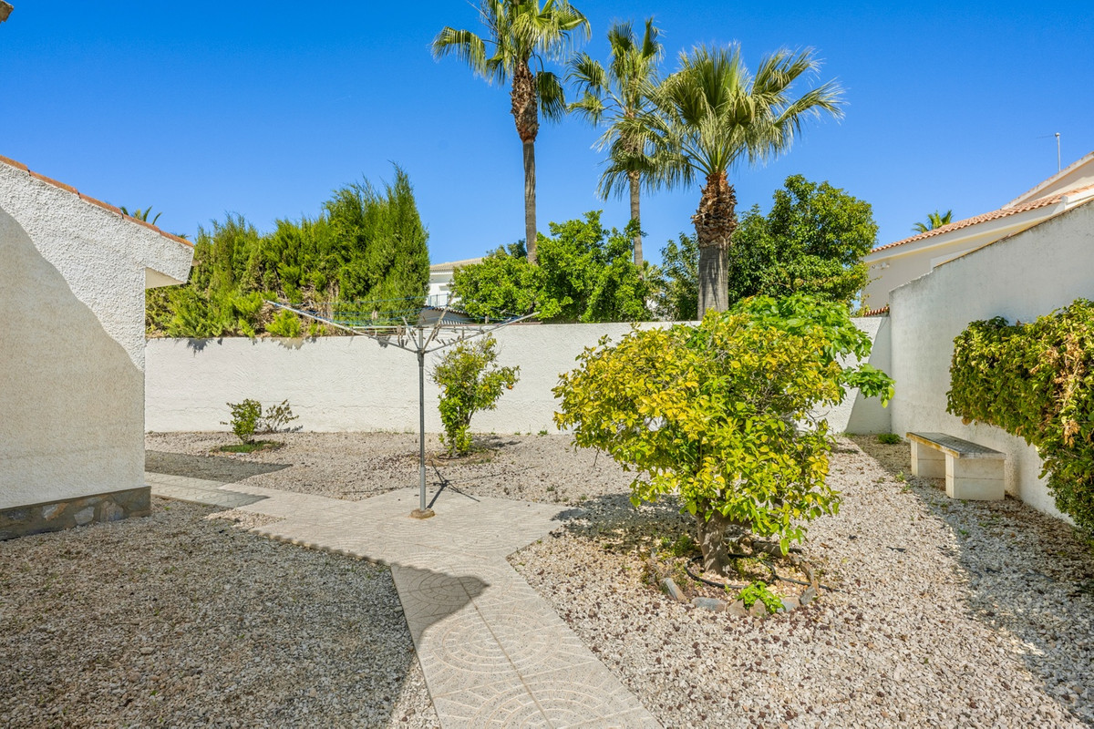 5 Bed Townhouse for sale in Ciudad Quesada Costa Blanca, Alicante, Spain