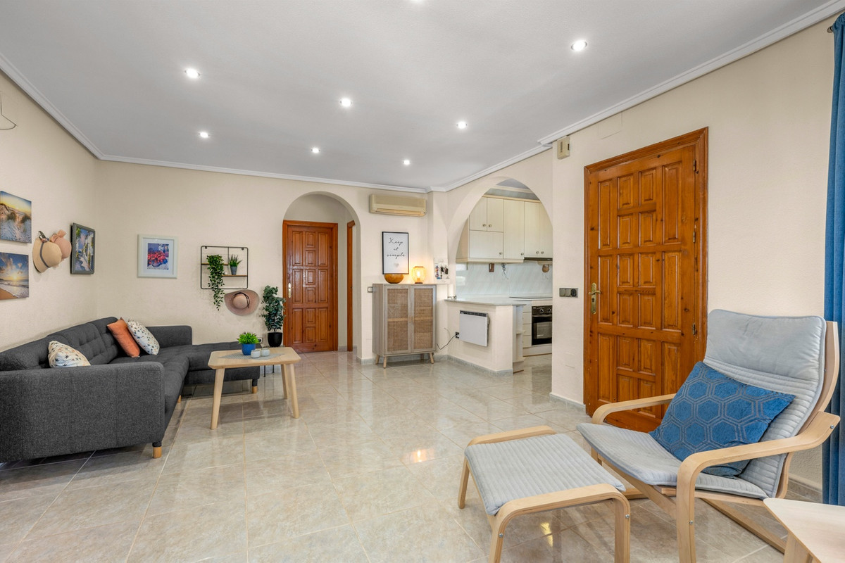 5 Bed Townhouse for sale in Ciudad Quesada Costa Blanca, Alicante, Spain
