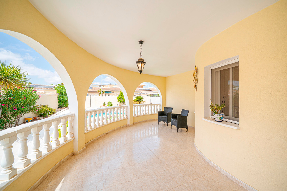 3 Bed Townhouse for sale in Ciudad Quesada Costa Blanca, Alicante, Spain