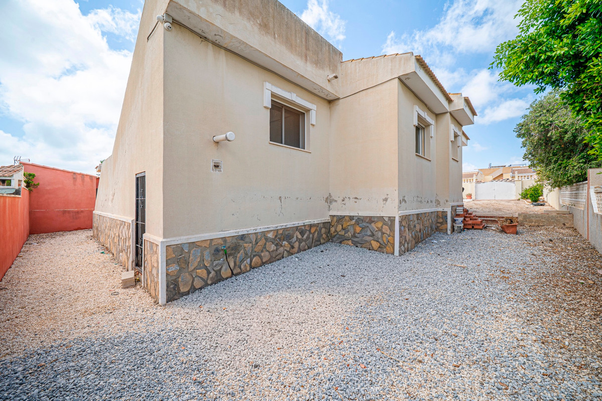 3 Bed Townhouse for sale in Ciudad Quesada Costa Blanca, Alicante, Spain