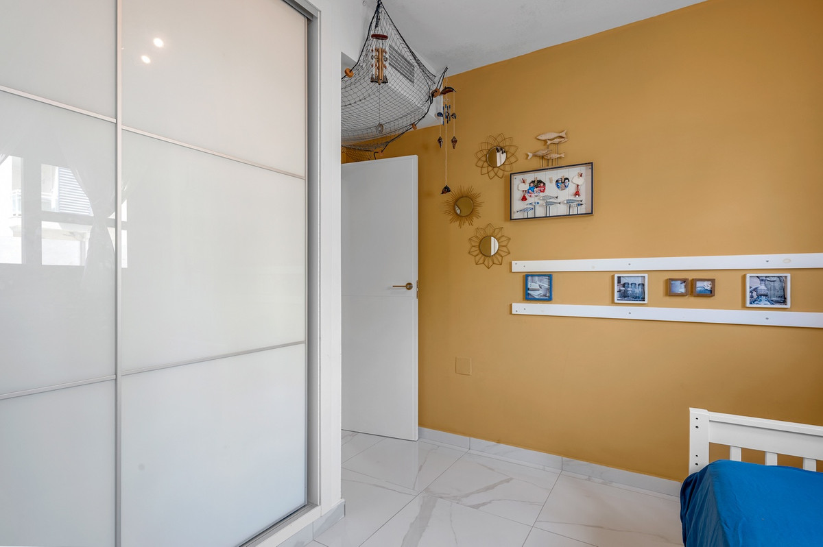 Se vende Apartamento Planta Baja de 3 dormitorios en Costa Blanca, Alicante, España
