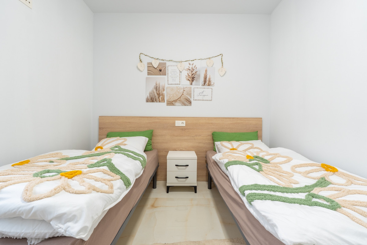 2 Bed Apartment for sale in Los Altos Costa Blanca, Alicante, Spain