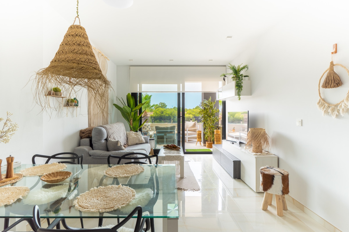 2 Bed Apartment for sale in Los Altos Costa Blanca, Alicante, Spain
