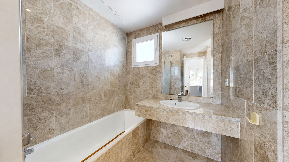 Se vende Ático Dúplex de 3 dormitorios en Costa Del Sol, Málaga, España