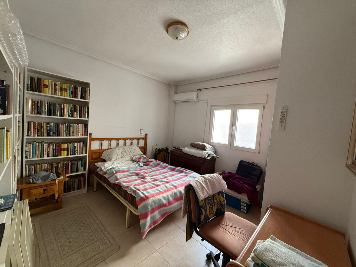 2 Bed Apartment for sale in Torrevieja Costa Blanca, Alicante, Spain