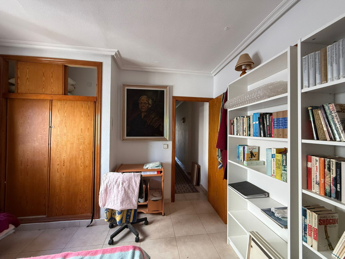 2 Bed Apartment for sale in Torrevieja Costa Blanca, Alicante, Spain