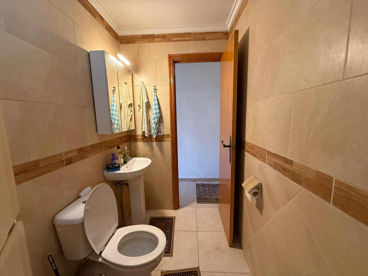 2 Bed Apartment for sale in Torrevieja Costa Blanca, Alicante, Spain