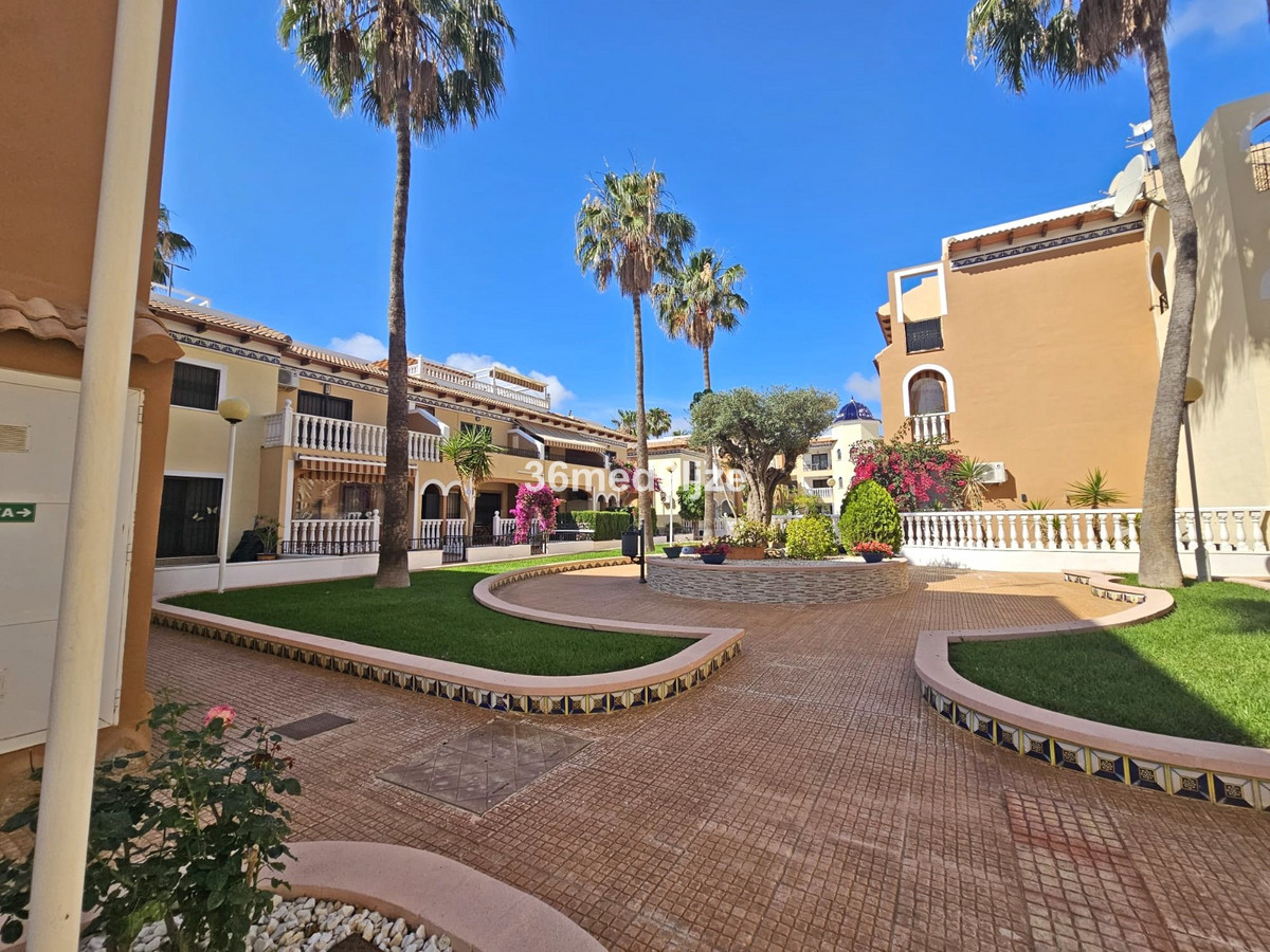 2 Bed Apartment for sale in Los Alcazares Costa Calida, Murcia, Spain