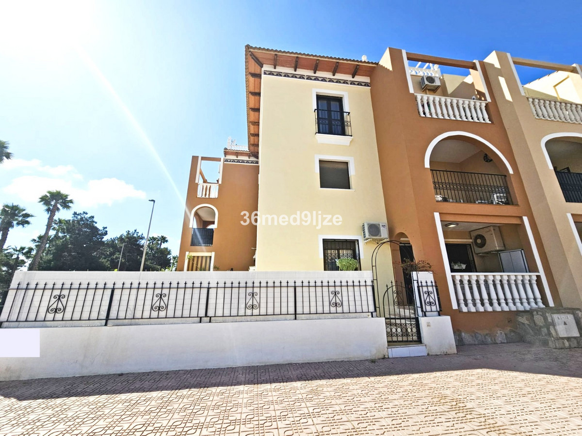 2 Bed Apartment for sale in Los Alcazares Costa Calida, Murcia, Spain