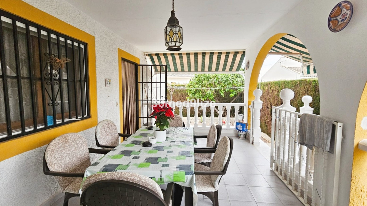 Se vende Villa - Chalet de 3 dormitorios en Costa Calida, Murcia, España