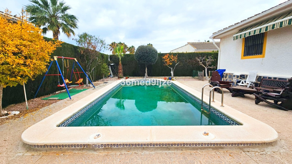Se vende Villa - Chalet de 3 dormitorios en Costa Calida, Murcia, España