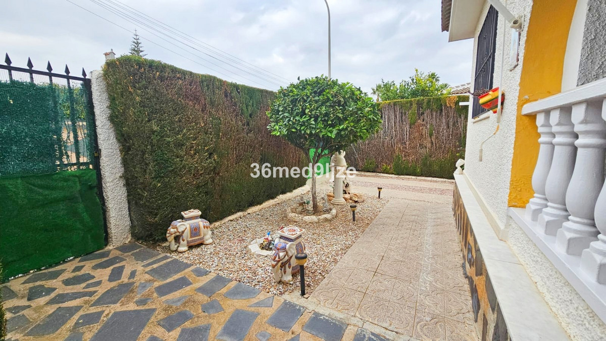 Se vende Villa - Chalet de 3 dormitorios en Costa Calida, Murcia, España