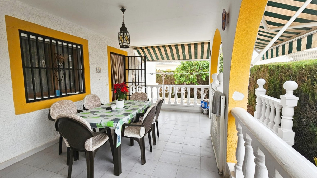Se vende Villa - Chalet de 3 dormitorios en Costa Calida, Murcia, España