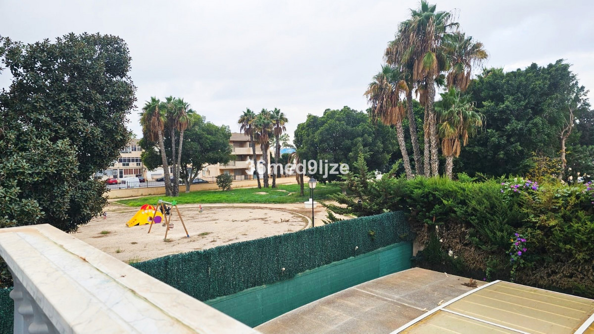 8 Bed Townhouse for sale in Los Alcazares Costa Calida, Murcia, Spain