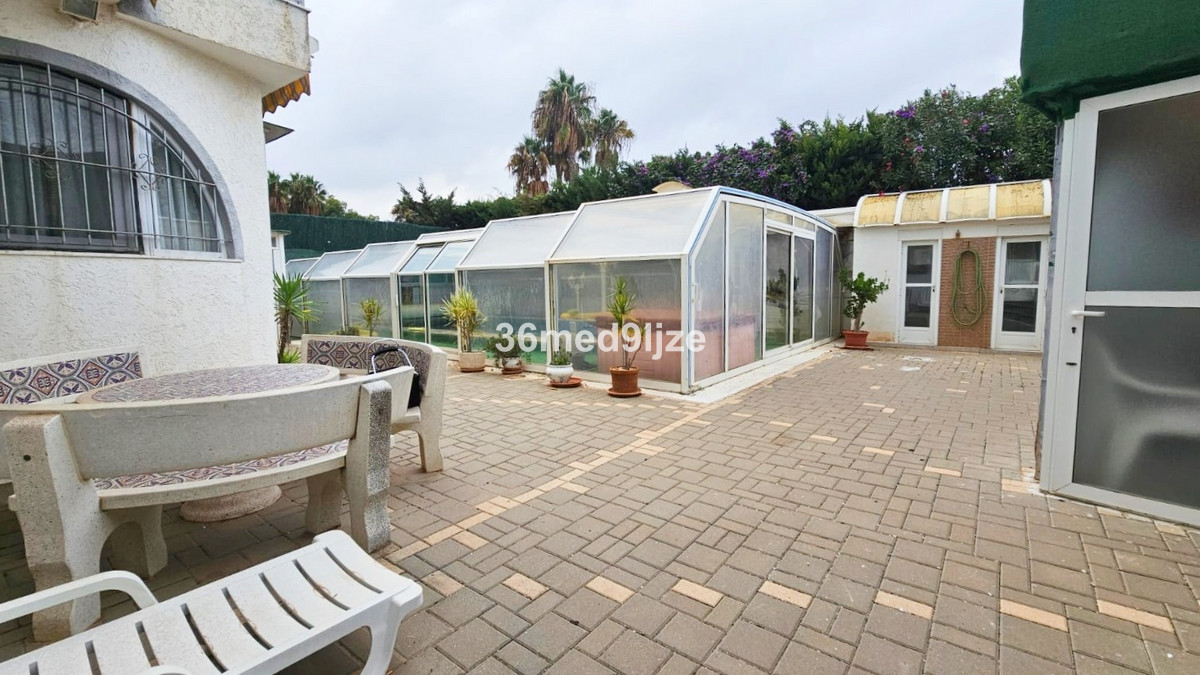 8 Bed Townhouse for sale in Los Alcazares Costa Calida, Murcia, Spain
