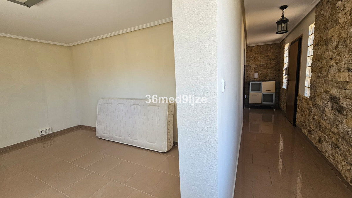 Se vende Villa - Chalet de 6 dormitorios en Costa Calida, Murcia, España