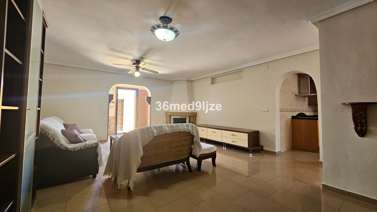 Se vende Villa - Chalet de 6 dormitorios en Costa Calida, Murcia, España