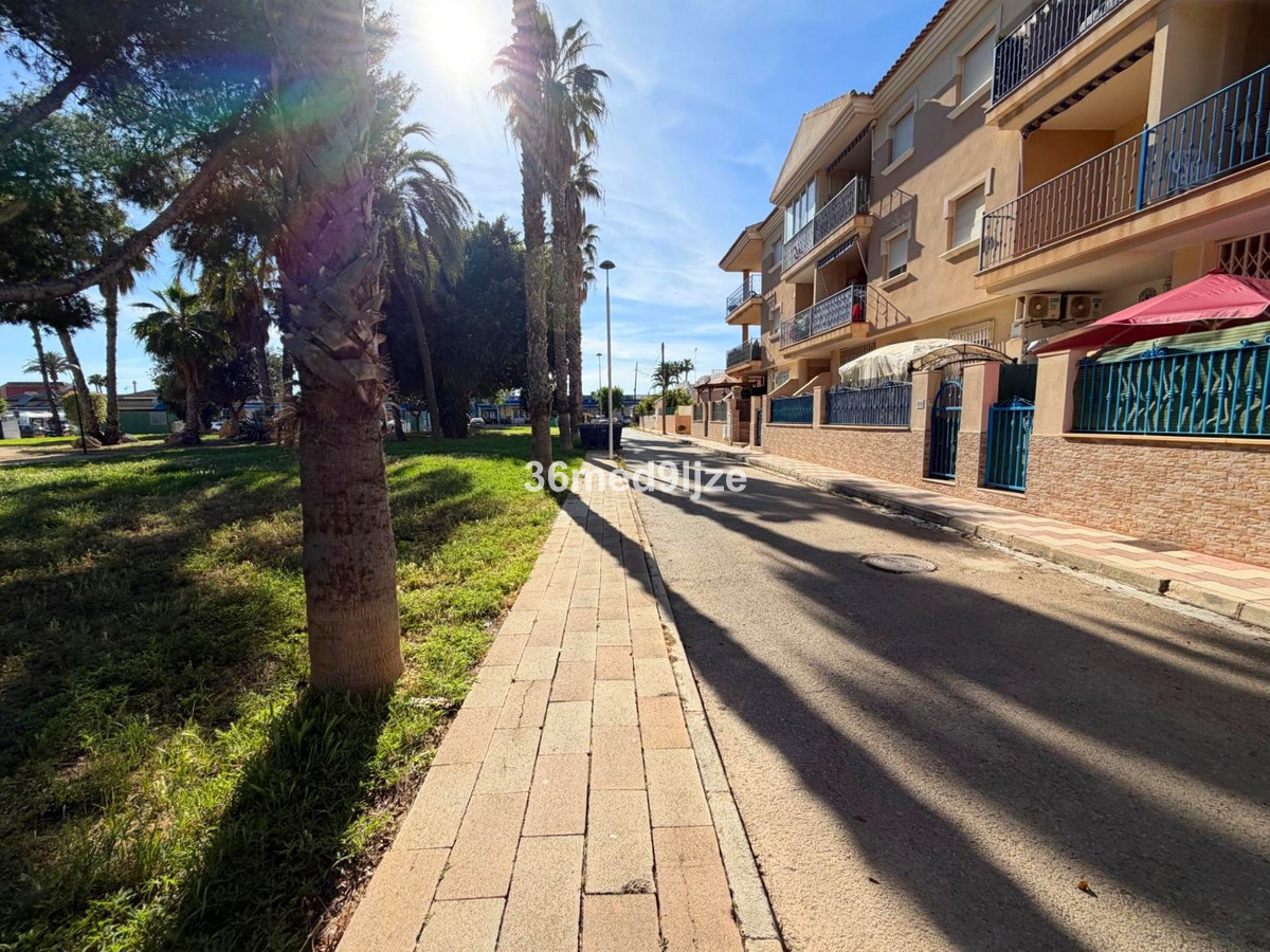 2 Bed Apartment for sale in Los Alcazares Costa Calida, Murcia, Spain