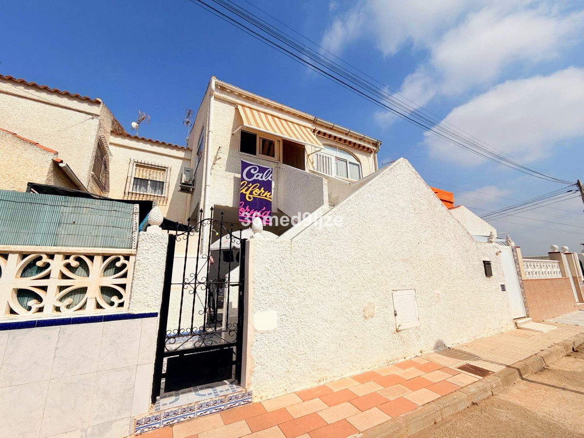 2 Bed Apartment for sale in Los Alcazares Costa Calida, Murcia, Spain