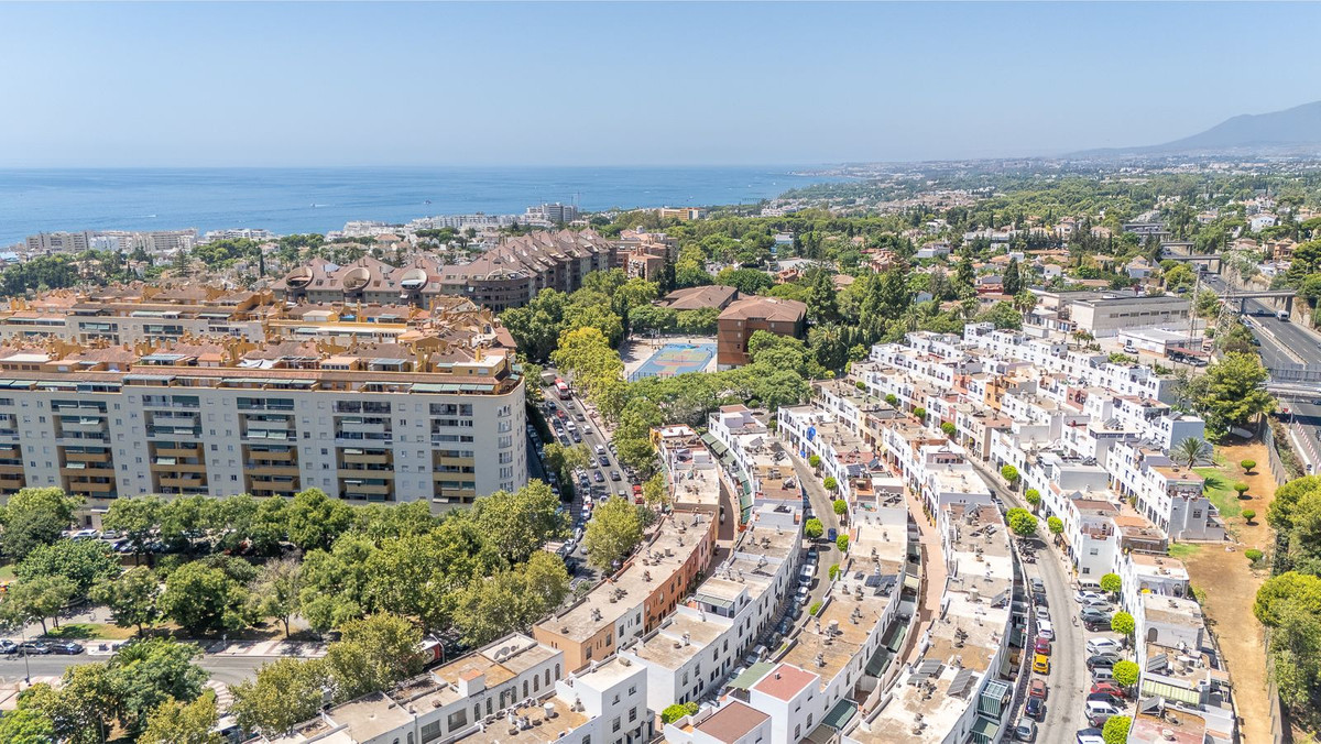 Se vende Pareada de 3 dormitorios en Costa Del Sol, Málaga, España