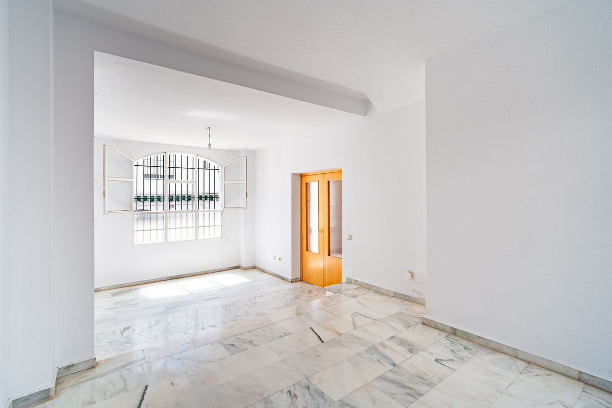Se vende Pareada de 3 dormitorios en Costa Del Sol, Málaga, España