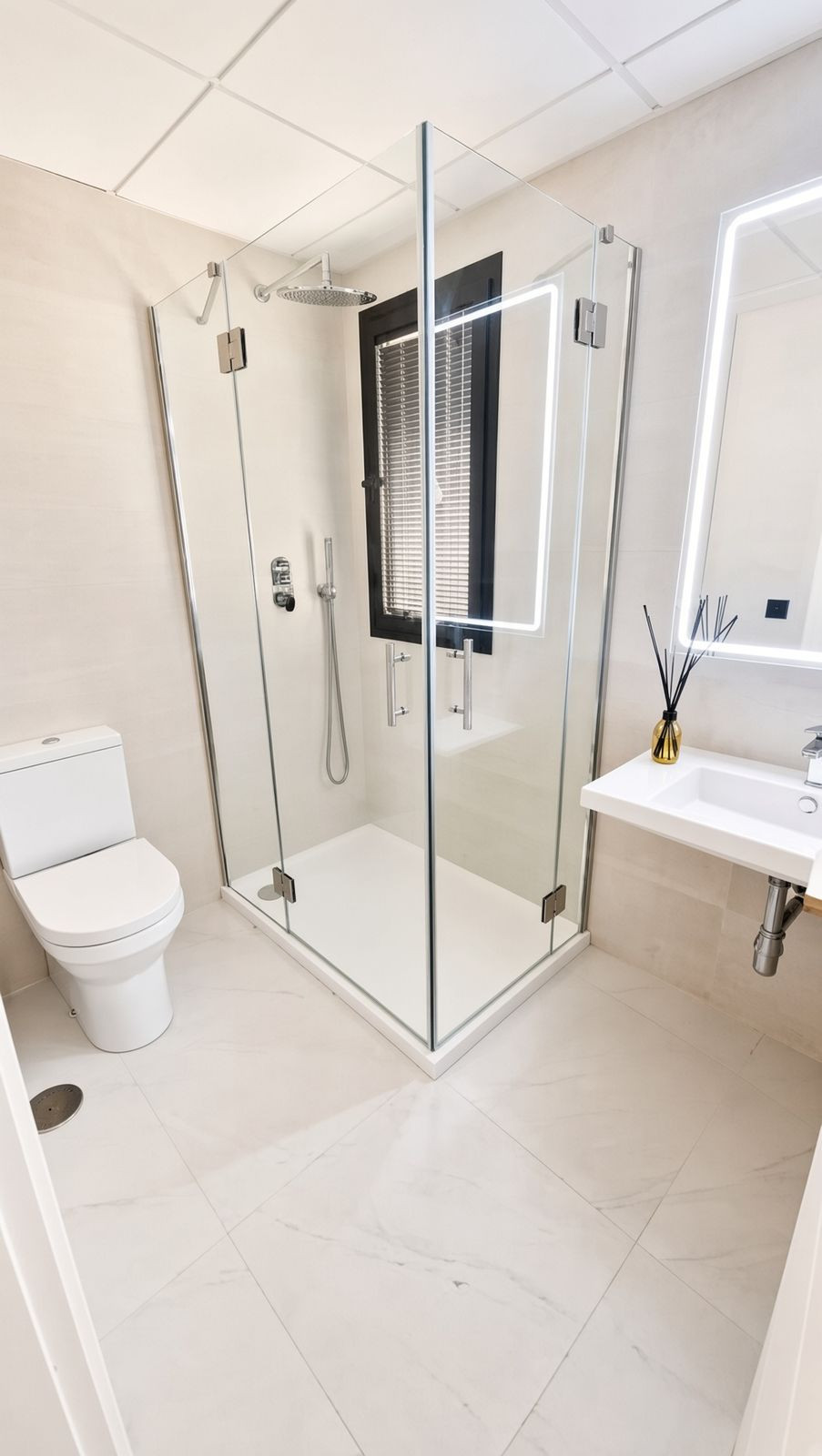 Se vende Apartamento Planta Baja de 2 dormitorios en Costa Del Sol, Málaga, España