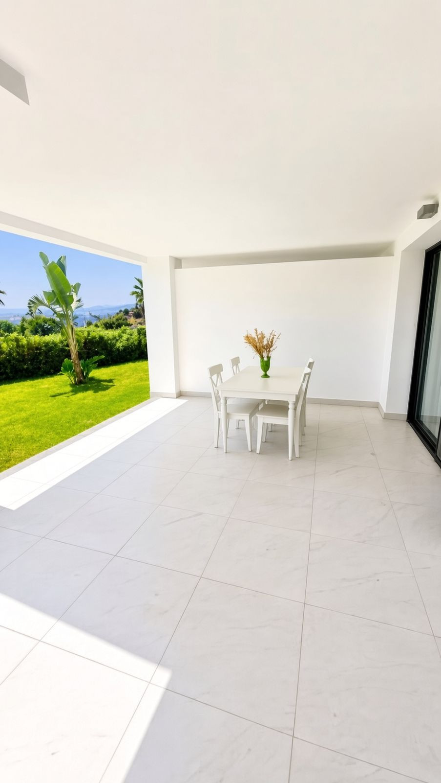 Se vende Apartamento Planta Baja de 2 dormitorios en Costa Del Sol, Málaga, España