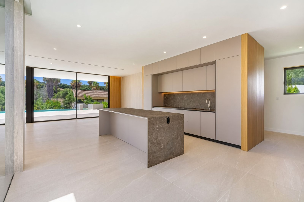 4 Bed Townhouse for sale in Sotogrande Alto Costa Del Sol, Cádiz, Spain