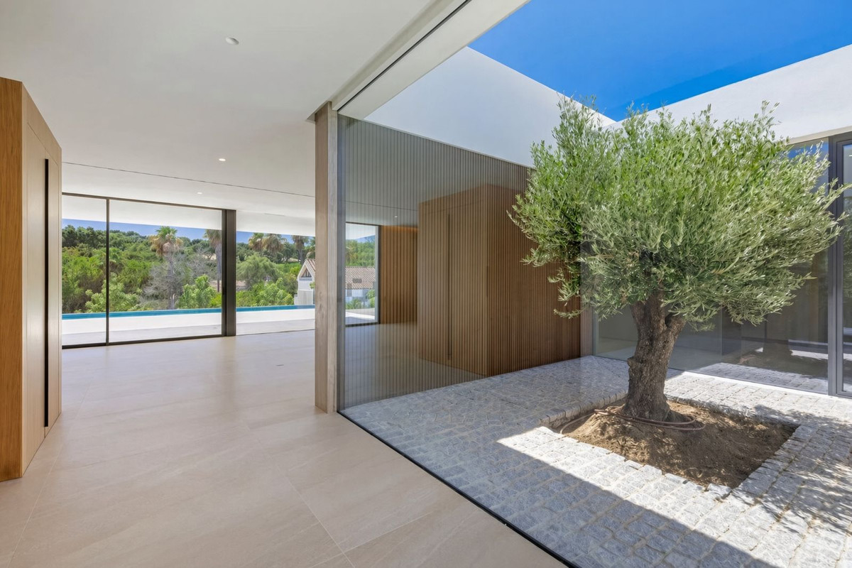 4 Bed Townhouse for sale in Sotogrande Alto Costa Del Sol, Cádiz, Spain
