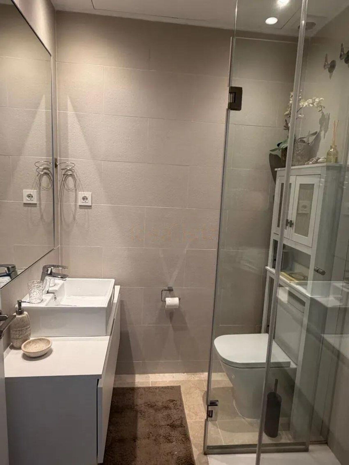 3 Bed Apartment for sale in El Paraiso Costa Del Sol, Málaga, Spain