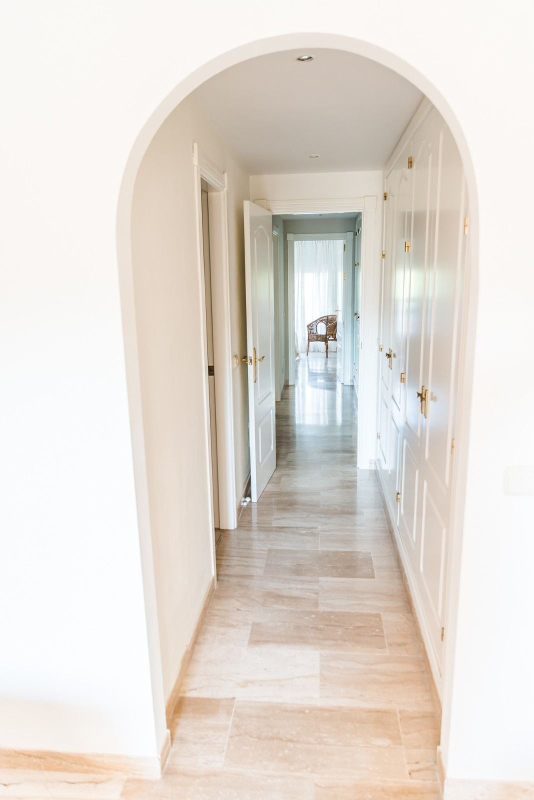 Se vende Apartamento Planta Media de 2 dormitorios en Costa Del Sol, Málaga, España