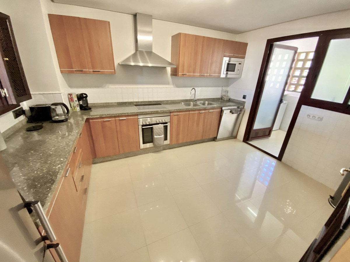 Se vende Apartamento Planta Baja de 2 dormitorios en Costa Del Sol, Málaga, España