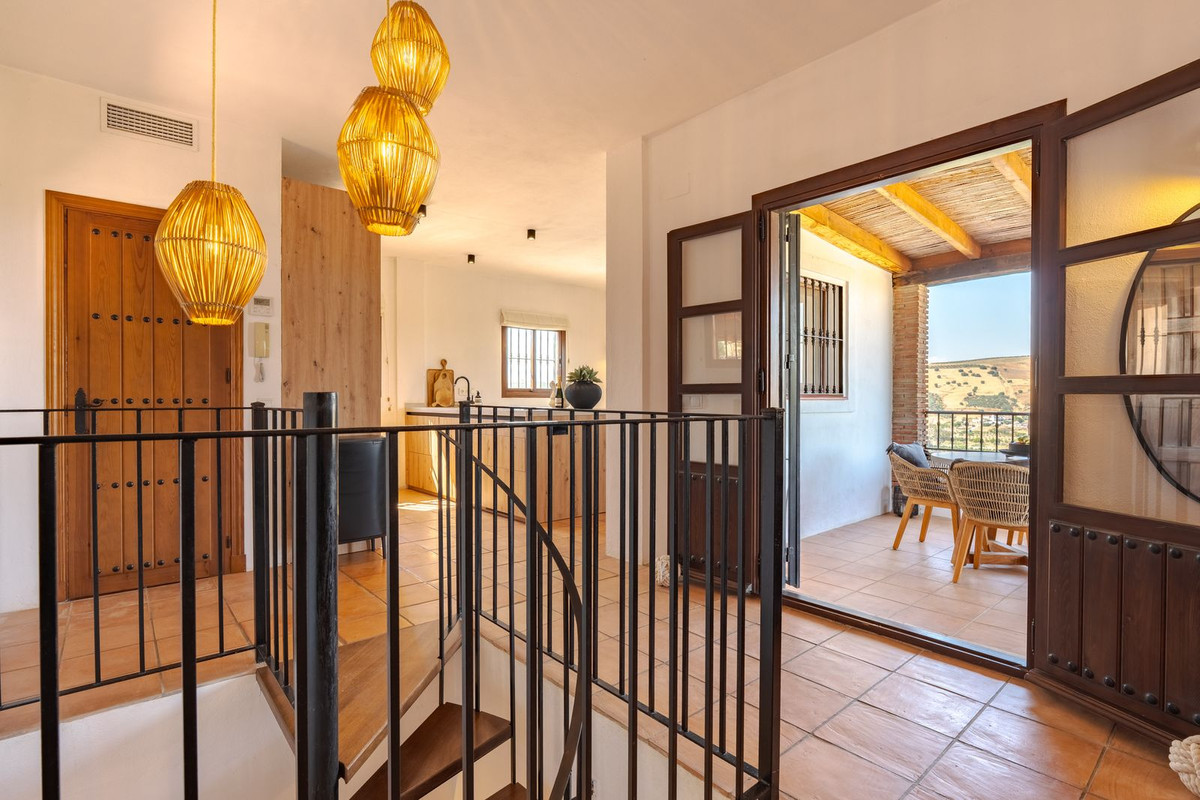 3 Bed Townhouse for sale in Coín Costa Del Sol, Málaga, Spain
