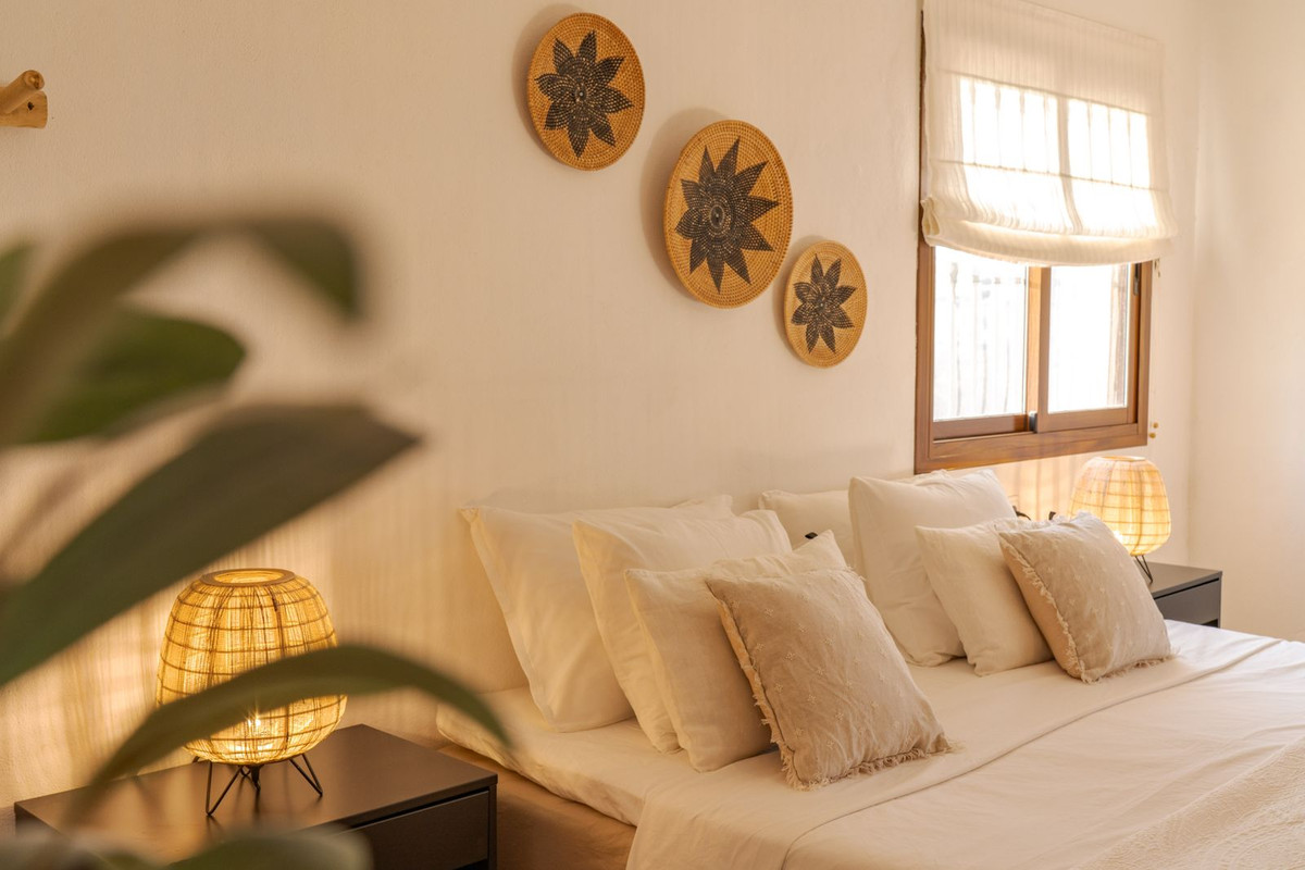 3 Bed Townhouse for sale in Coín Costa Del Sol, Málaga, Spain