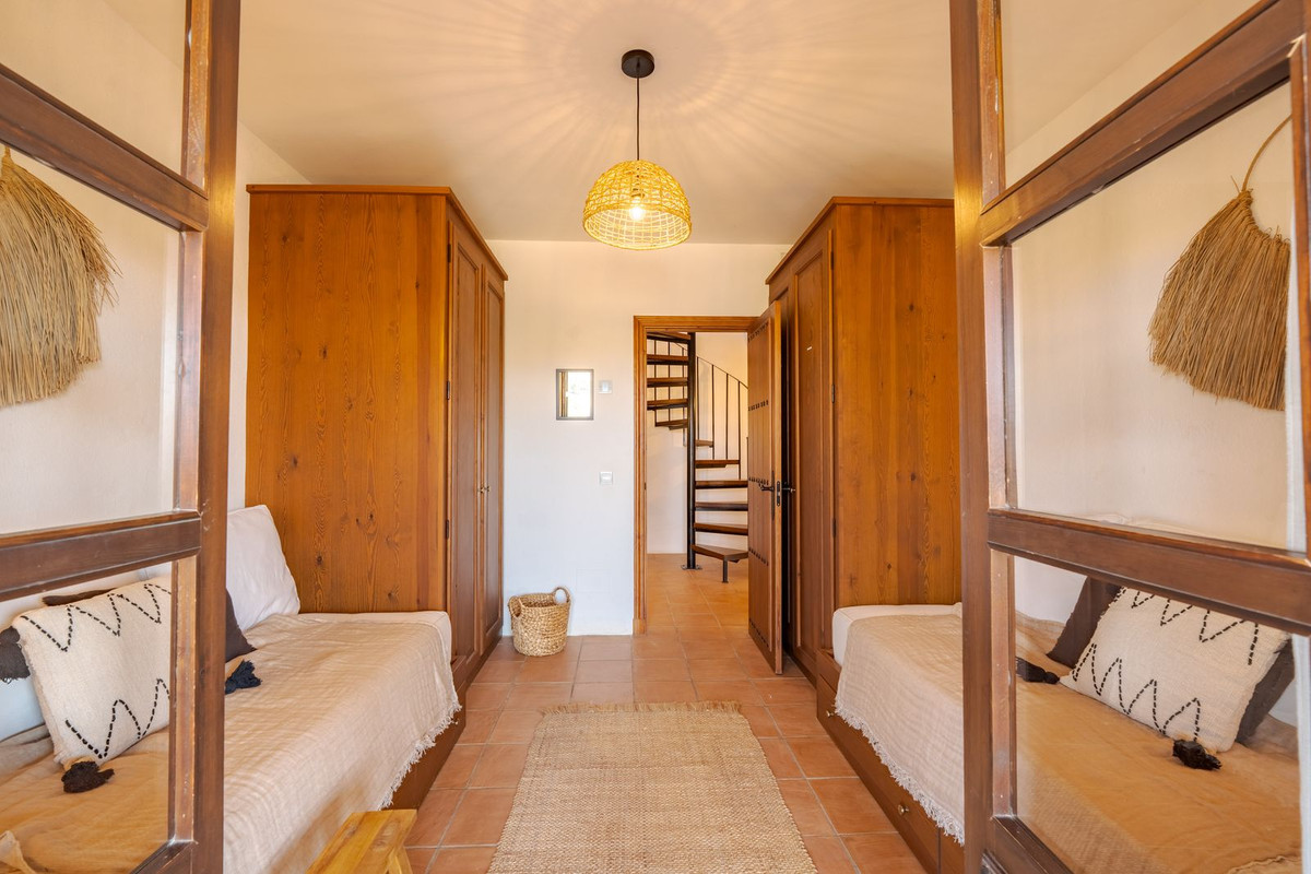 3 Bed Townhouse for sale in Coín Costa Del Sol, Málaga, Spain