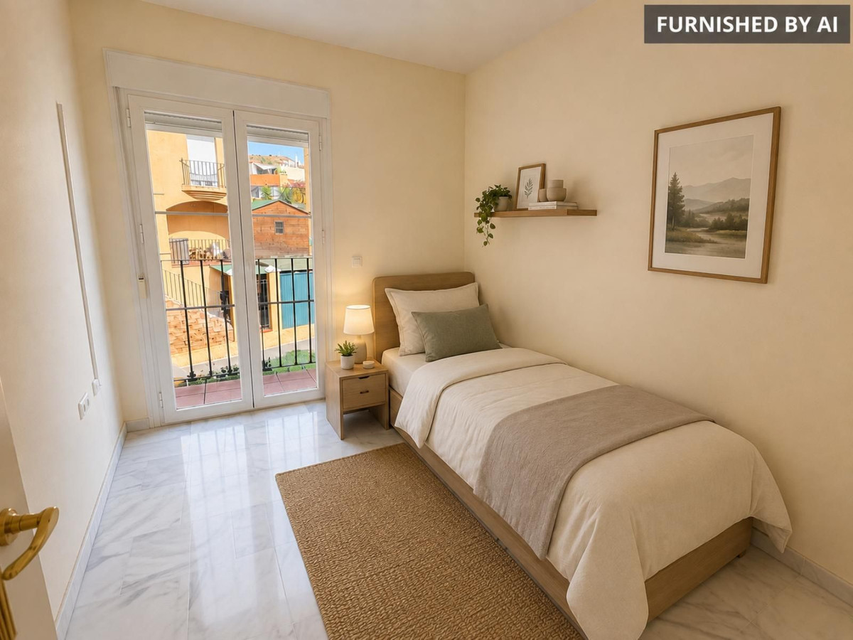 Se vende Villa - Chalet de 3 dormitorios en Costa Del Sol, Málaga, España